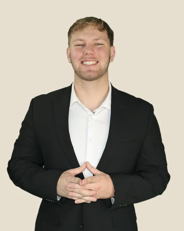 Daniel Weber, Commercial real estate sales agent